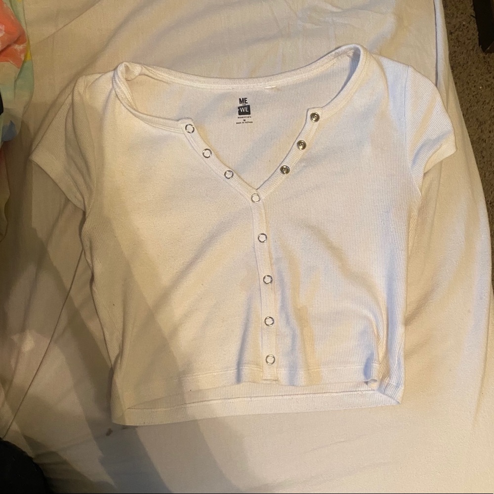 White crop top